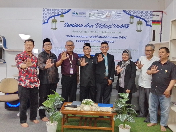 Menggali Ketauladanan Nabi Muhammad SAW Sebagai Sumber Literasi diskusi_perpustakaan_uia.png