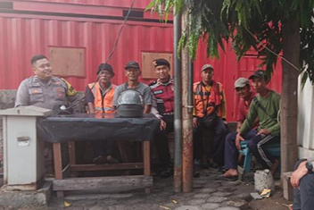Polsek Kawasan Sunda Kelapa Polres Tanjung Priok Perkuat Sinergi tom.jpg